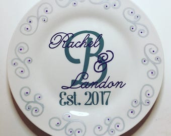 Personalized Plate for Wedding - Monogrammed Wedding Gift - Wedding Shower Gift - personalized Wedding Gift - Plate for Bridal Couple