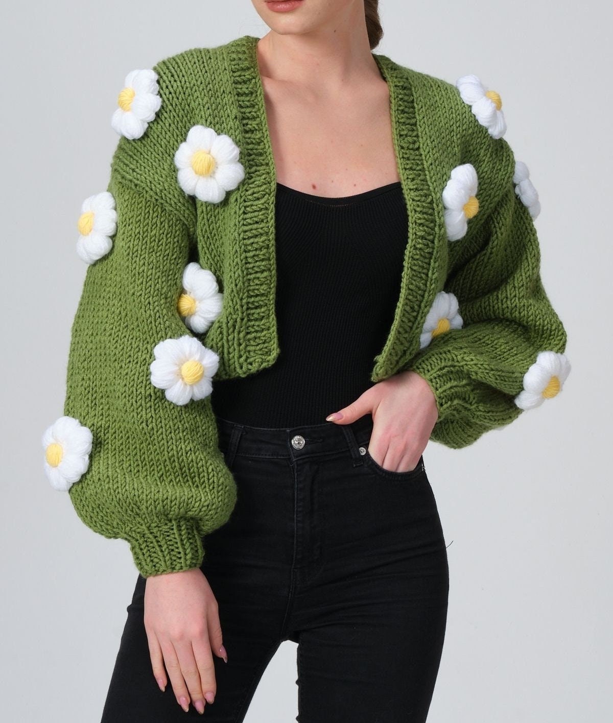 Daisy Flower Crop Cardigan Knitting Pattern, Beginner Chunky Knit 
