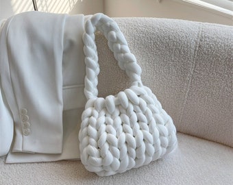 Chunky Yarn Bag Knitting Pattern, Arm Knit Crochet (PDF)