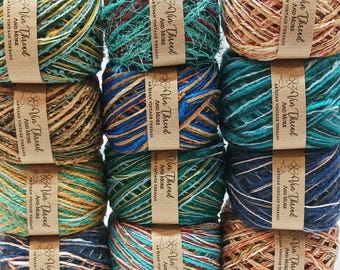 Kit de Fios Multicoloridos Reciclados: Caixa de Fios Mesclados 'Retalhos Aleatórios'