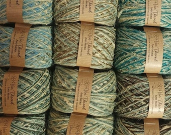 Pacote de fios vintage reciclados em tons rústicos de azul-petróleo e marrom da VinThreadAndMore