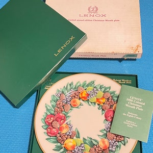 Lenox Delaware Christmas 1988 Wreath Plate
