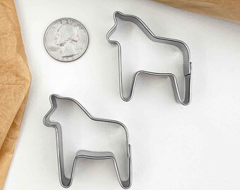 From Sweden 2 Swedish Made Tiny Dala Horse Dalahast Stainless Steel Cookie Cutters Set Of Two Matching 1-3/4" CCU-012