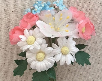 Vintage Flowers Mixed Bundle of Assorted Pastel Fabric Millinery Flowers ~ Vintage Germany ~ Old Store Stock VAT010-MX