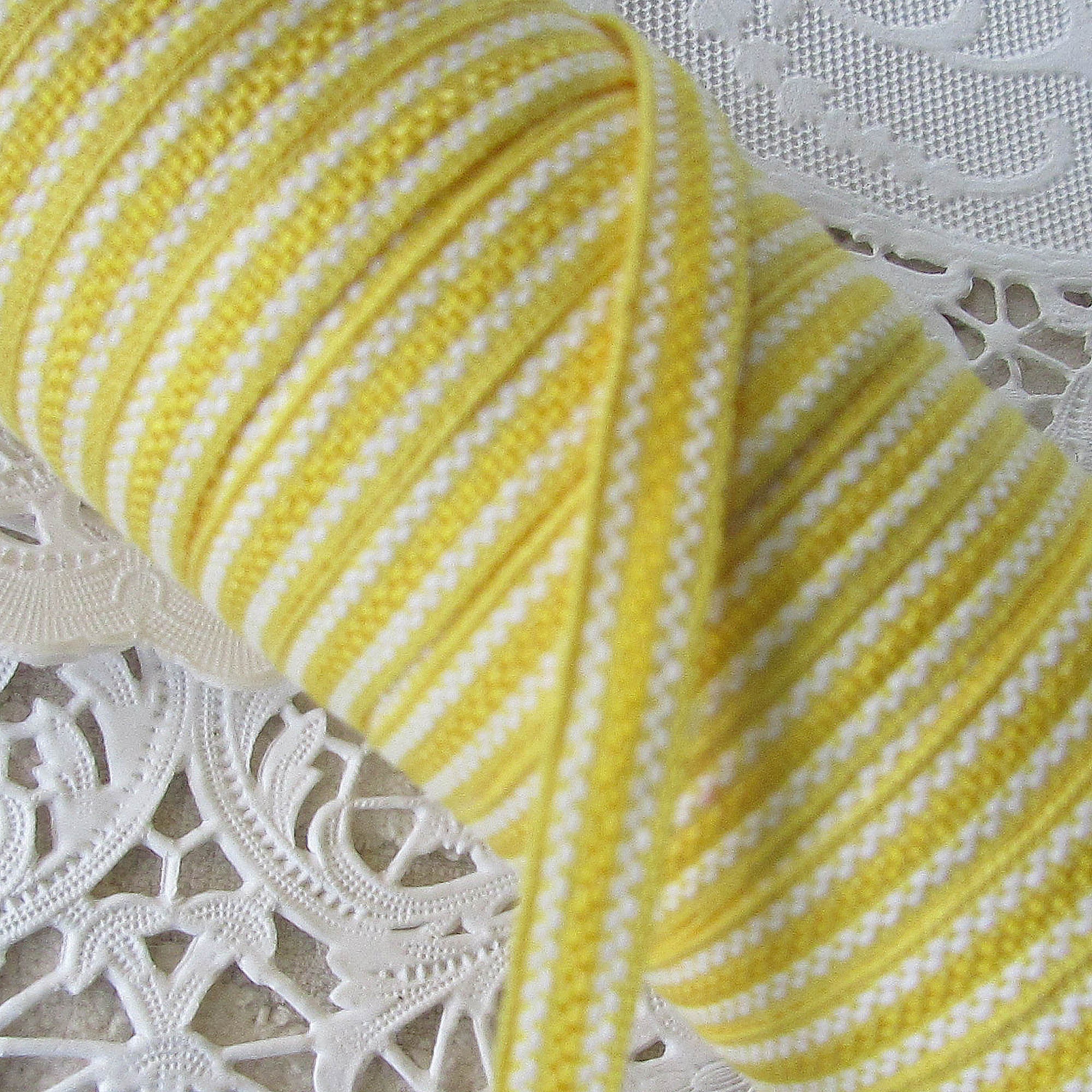 Cotton Fabric Sunshine Yellow 5 Gathered Scalloped Edge Trim