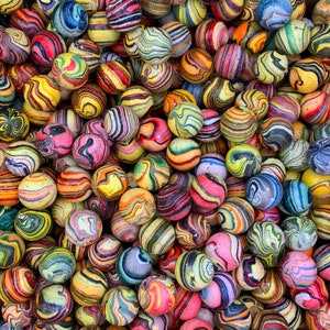 Italy 8 Marbled Clay Marbles Hand Made By Laura Berretti Italian Set Of Eight Assorted MAR-01