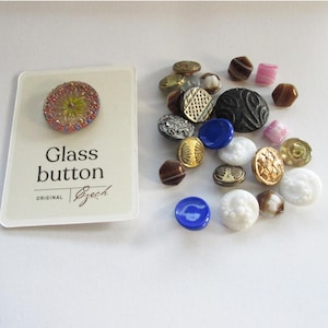 24 Vintage Button Czech Glass Assorted Buttons Czechoslovakia Some Sets Sampler CZ6