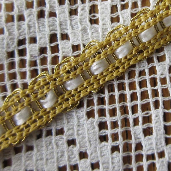 4 Yards Fancy Metallic And Fabric Sewing Trim In Pale Gold And Gold
