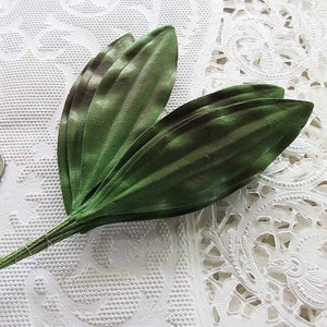 12 Vintage East Germany Millinery Fabric Dark Green Ombre Leaves 1950s VAT1