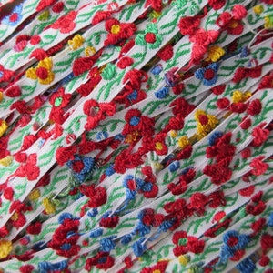 4 Yards Flowers Woven Ribbon Flower Irregular Edge Trim 1/4" Wide