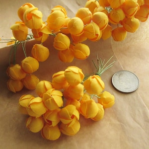 20 Vintage East Germany Millinery Flowers Yellow Fabric Lantern Buds ~ Old Store Stock VAT019-GY