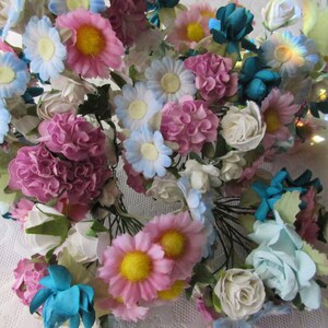 8 Mixed Bouquets Paper And Fabric Flowers Sampler #Z