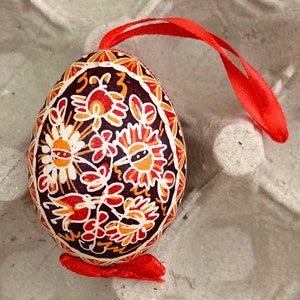 Slovakia Easter Egg Traditional Floral Pysanky Eastern European Ornament EUE003