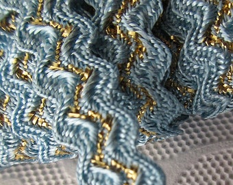 4 Yards Vintage Fancy Gold Metallic And Pale Blue Rayon Ric Rac Rick Rack Sewing Trim AS-13