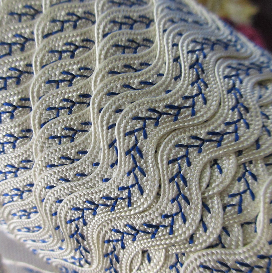 4 Yards Vintage Rayon Narrow Embroidered Ribbon Trim Ribbon Ric Rac off ...