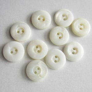 10 Vintage Mother Of Pearl Nacre Buttons Ivory Shell Buttons G02