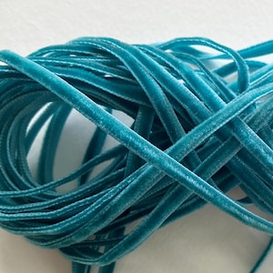 10 Yards Tiny Narrow Velvet Ribbon Trim Sapphire Blue 1/8” Wide T96