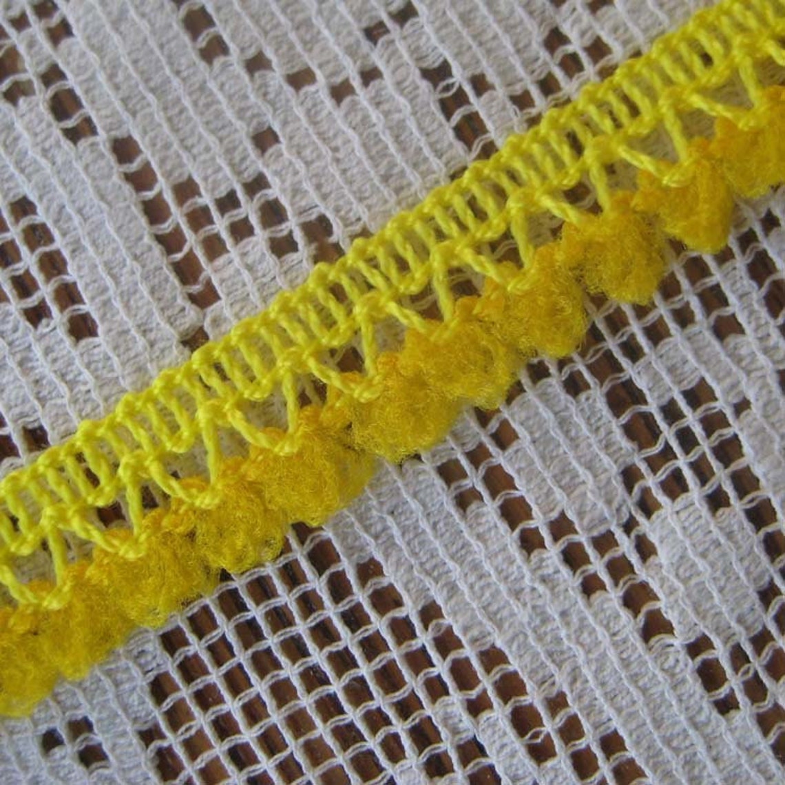 20 Yards Little Pom Pom Fringe Edging in Golden Yellow T09 - Etsy