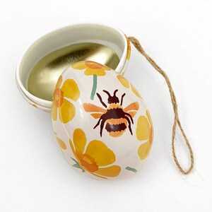 England Tin Metal Easter Egg Flowers And Bee Box Ornaments 2-3/4" Nostalgic Craft Storage TEG220