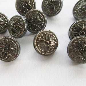 10 Vintage Glass Buttons Handmade Gold And Black Glass R-40