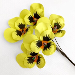 Czech Spray of Small Millinery Paper Pansies Pansy Yellow NFC057Y