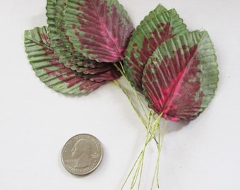 From East Germany 36 Vintage Millinery Leaves Fabric Green Ombre Burgundy Pink Highlights VAT106