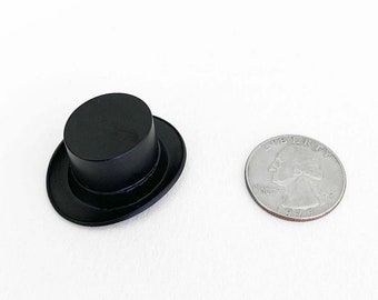 Germany Fancy Black Plastic Top Hats 5/8