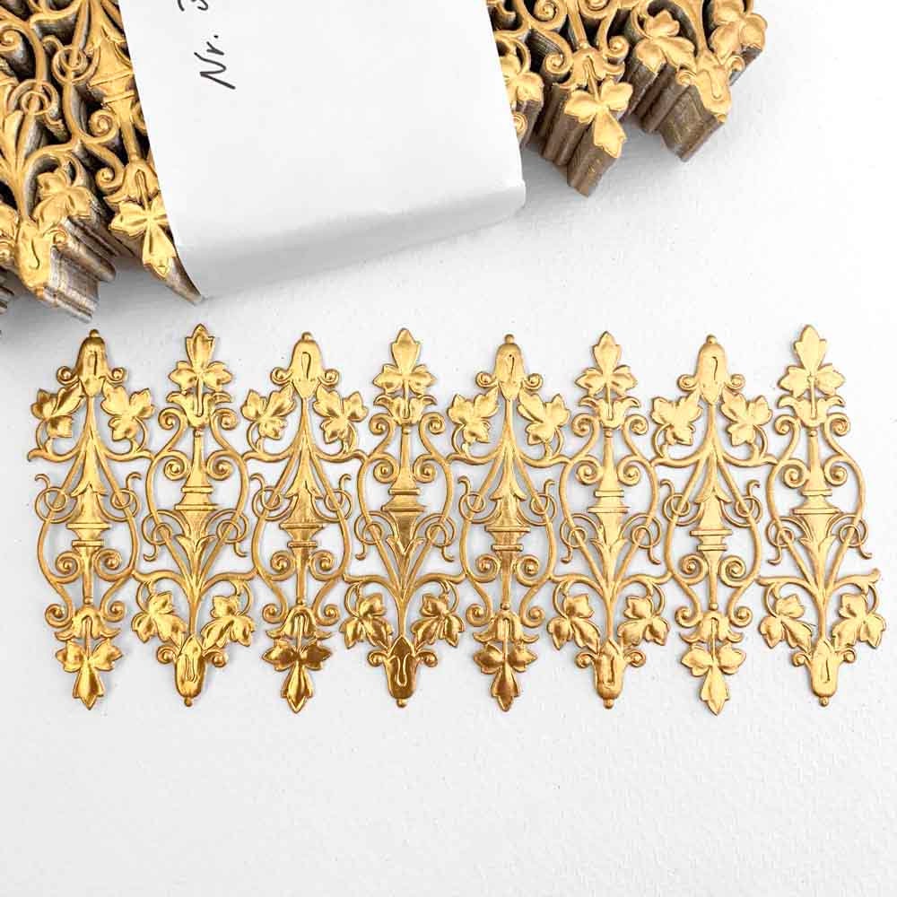 Dresden Trims 16 Fancy Die Cut Antique Gold Paper Foil Embellishments Germany DFW307AG x2
