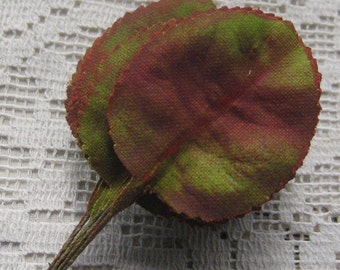 Vintage Millinery Shaded Violet Leaves 1950s Germany Green 12 Fabric Leaves  VL002