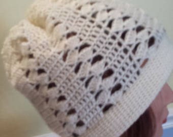 Bonnet Slouchy, blanc vintage, crocheté