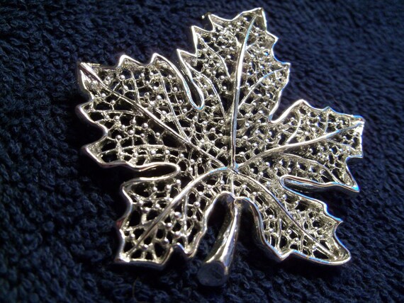 Vintage Sarah Coventry "Summer Frost" Pin - image 3