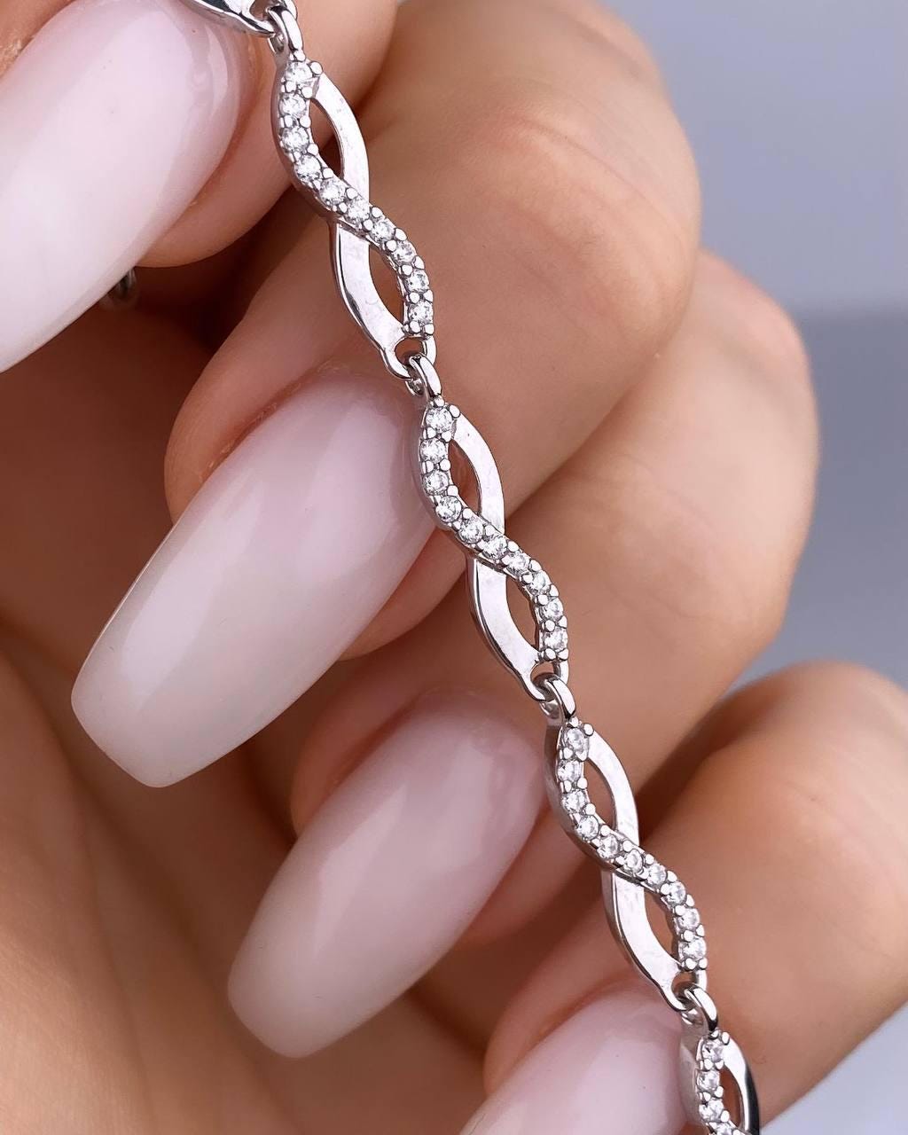 Figure Eight Silver Wrist Bracelet, Womens 925 Sterling Figure Eight Silver Wrist Bracelet, Womens 925 Sterling