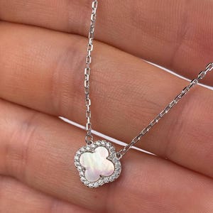 Silver Clover Necklace - Etsy