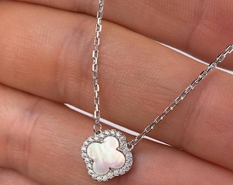 925er Silber Klee Halskette Sterling Silber vierblättriges Kleeblatt Anhänger Glücksbringer handgemachte minimalistische zierliche Natur Schmuck Rhodium Halskette