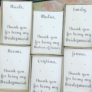 Gracias por ser mi dama de honor, propuesta de dama de honor personalizada, tarjeta para pendientes, caja de joyería kraft, regalo de dama de honor, casarse