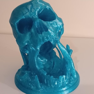 Ice Skull Dice Tower 3D Printed