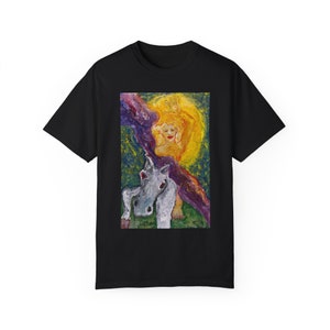 ジョナサン・ハーバートによるTHE SUN TAROTカード オリジナル絵画 ユニセックス ガーメントダイTシャツ、アーティストInstagram @jherbertartist、ウェアラブルアート、