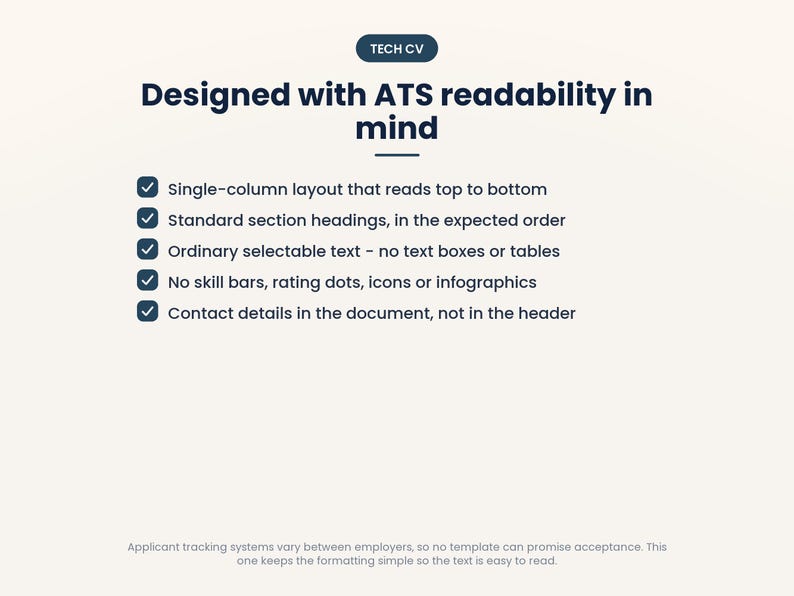Puede incluir: Un gr&aacute;fico digital con fondo crema que muestra el texto TECH CV y Designed with ATS readability in mind. Enumera cinco puntos sobre el formato de curr&iacute;culum, incluyendo un dise&ntilde;o de una sola columna y sin iconos ni barras.