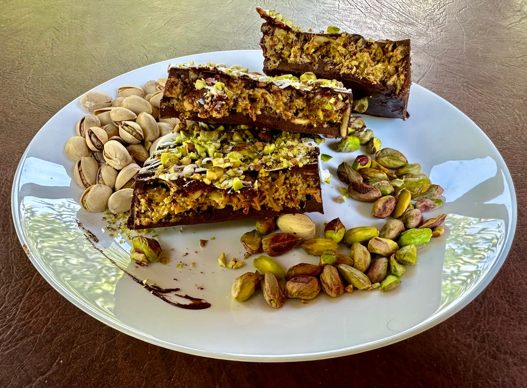 Organic Knafeh Chocolate BIG Bar, Kunafeh, Dubai Chocolate Kadayif