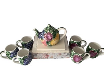 Vintage Italian Teapot & 6 matching mugs Fruit Design Stamped and Signed