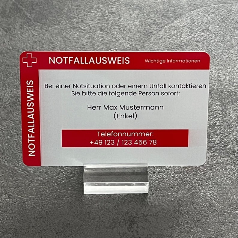 notfallausweis-notfallkarte-notfallpass-plastikkarte-senioren