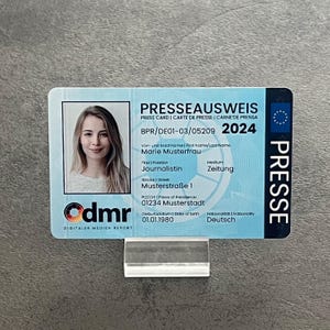 Pase de prensa, prensa, documento de identidad - personalizado, - 2025, tarjeta de plástico, nuevo modelo, tarjeta, billete