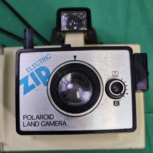 Polaroid zip land - Etsy 日本