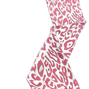 Pink Leopard print high performance stretch horse tail bag.