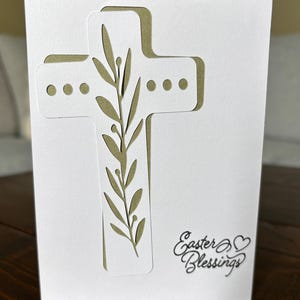 Carte religieuse de Pâques faite main personnalisée