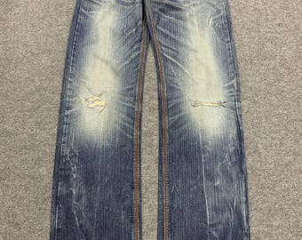 Edwin Exclusive Vintage XU Denim Jeans Distressed Faded Japanese Brand Blue Denim Size 31.