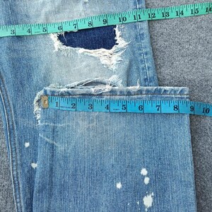 Pantalones vaqueros TTU Exhibitionist muy desgastados y rotos. imagen 10