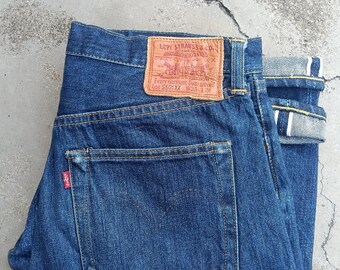 Vintage Levi's S501XX Big E selvedge made in USA model WWII Size 31.
