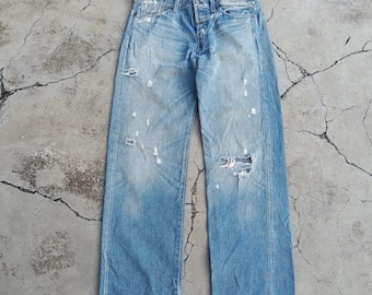 Vintage Distressed Levi's 501 Big E Selvedge Denim Jeans (Made in Japan)