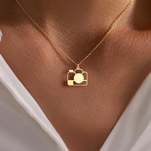 Camera Necklace - Silver Camera Pendant - Unique Photography Jewelry for Photographers - Gift for Camera Lovers